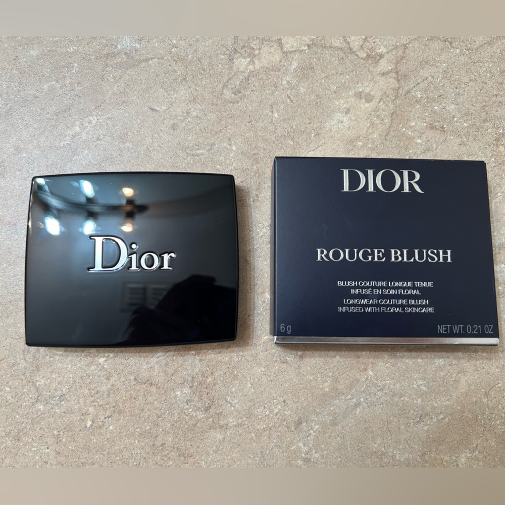 DIOR BLUSH